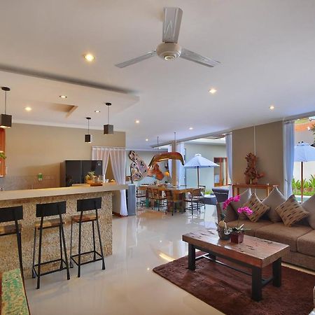 Kae Villa Anggrek Seminyak Extérieur photo