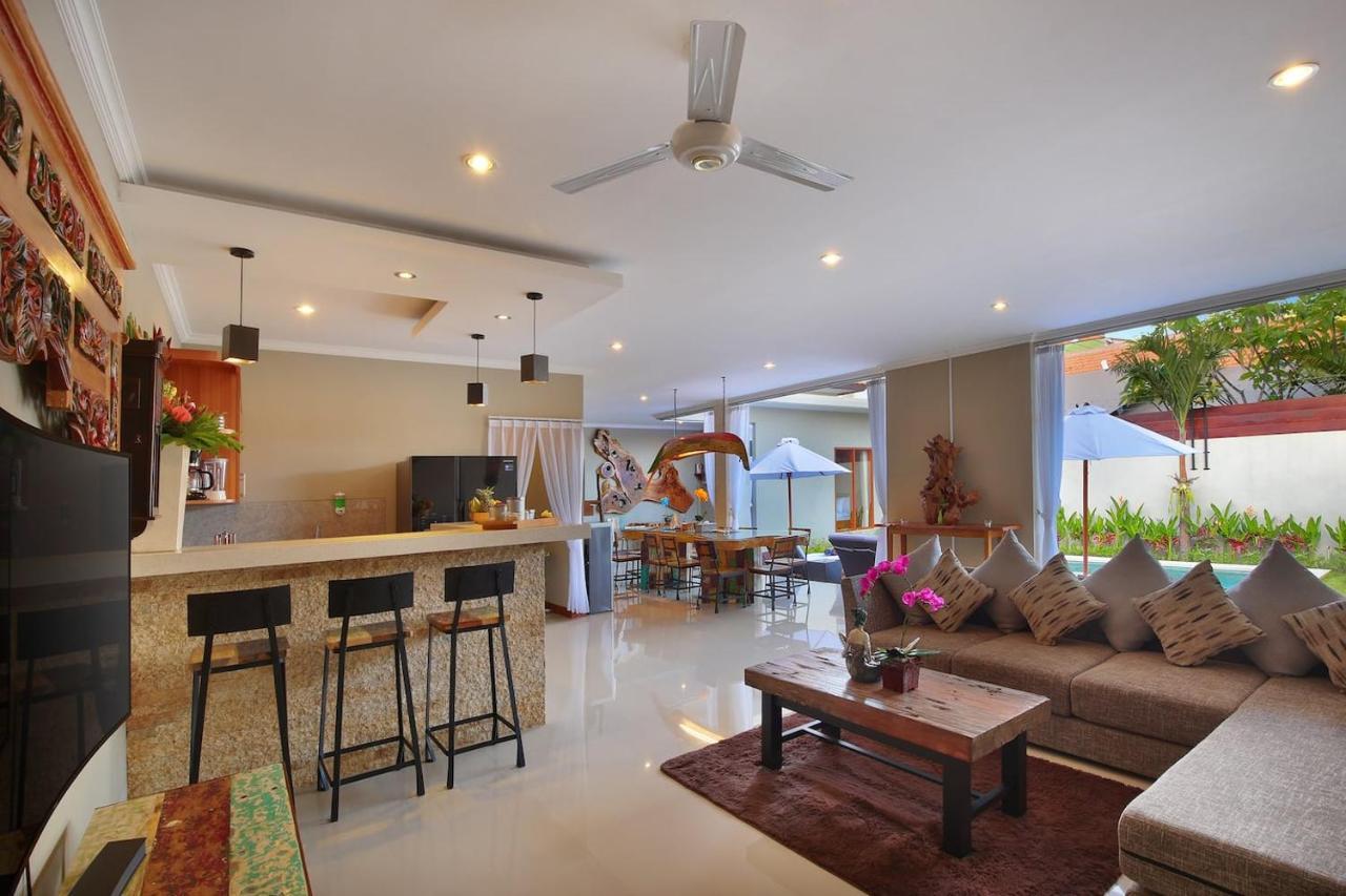 Kae Villa Anggrek Seminyak Extérieur photo